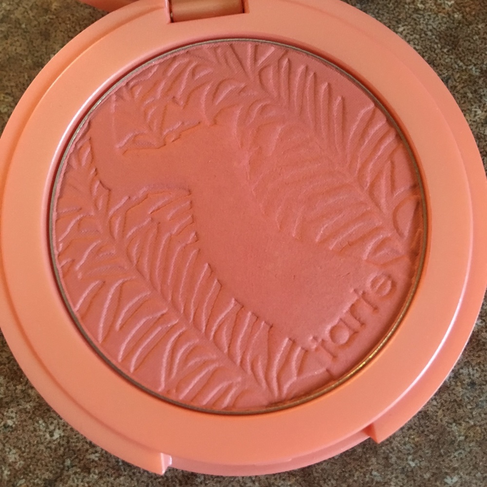 Tarte Blush - Captivating